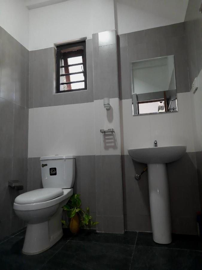 Aira Hotel Bussa Exterior photo