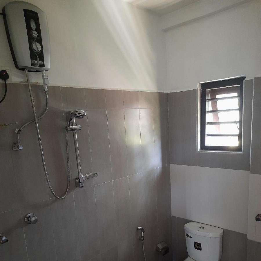 Aira Hotel Bussa Exterior photo